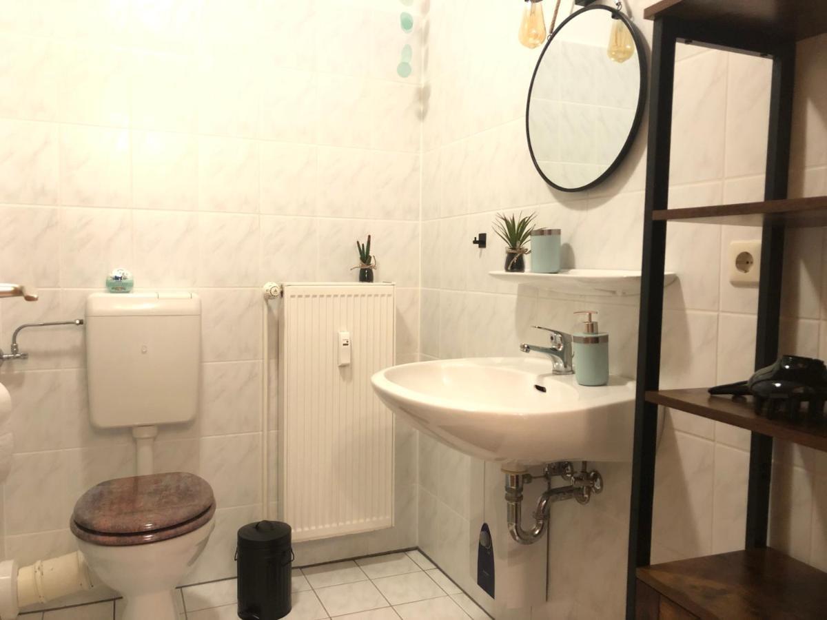Cottbus-Apartments - Green Apartment I Privat I Wifi I Kueche I Balkon 外观 照片