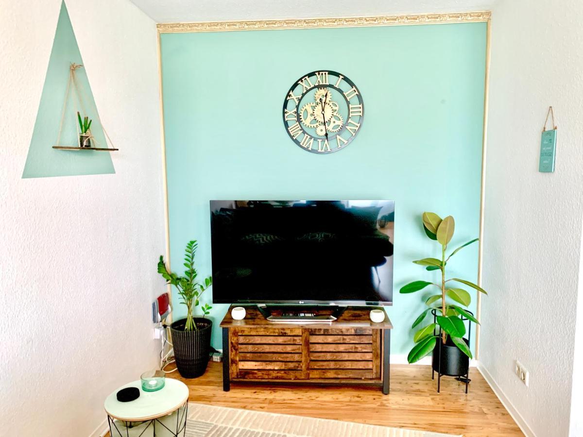 Cottbus-Apartments - Green Apartment I Privat I Wifi I Kueche I Balkon 外观 照片